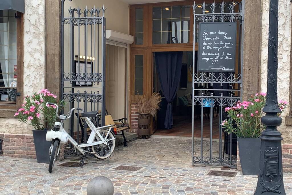 Hyper Centre Maison Le Petit Bouchon Ay-Champagne Exterior foto